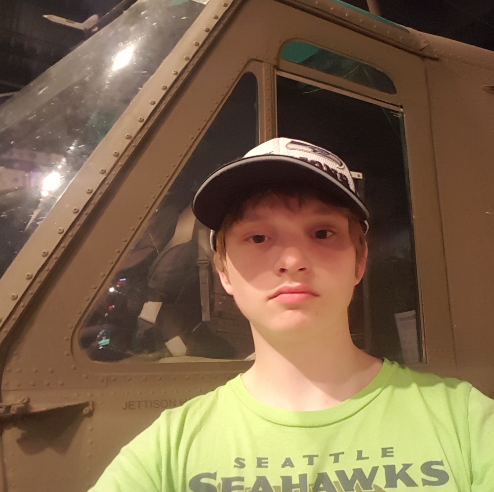 Meet your Posher, Zachary